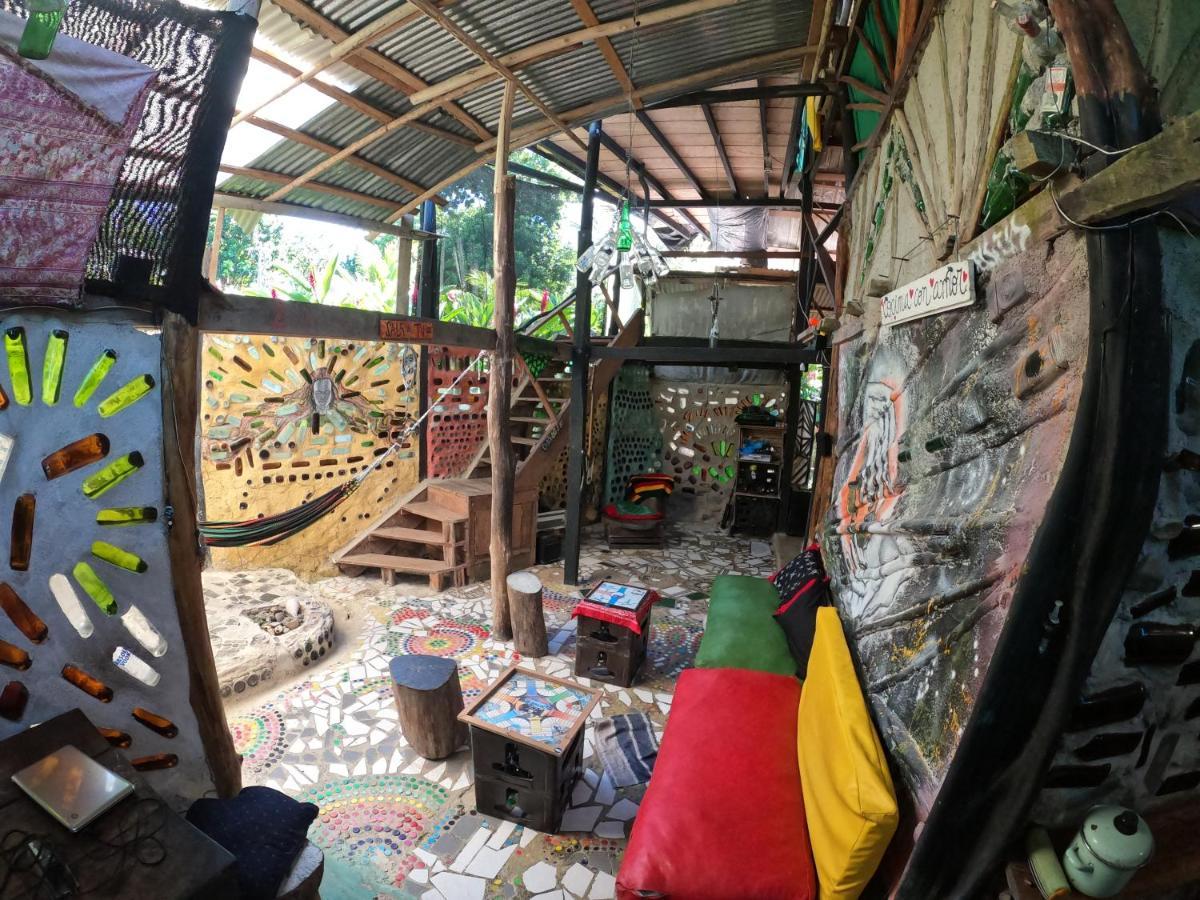 Reciclarte Galeria Hostal Capurganá Eksteriør billede